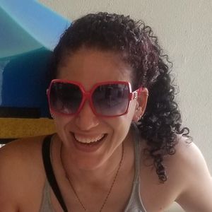 Meet your Posher, Anya